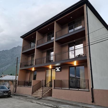 Hotel Sweet Night Kazbegi Kültér fotó