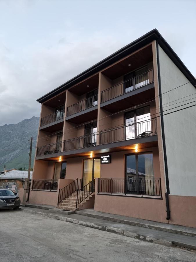 Hotel Sweet Night Kazbegi Kültér fotó