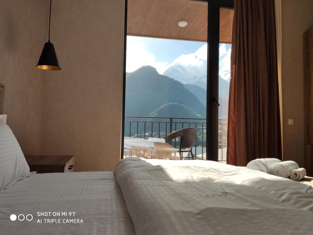 Hotel Sweet Night Kazbegi Kültér fotó