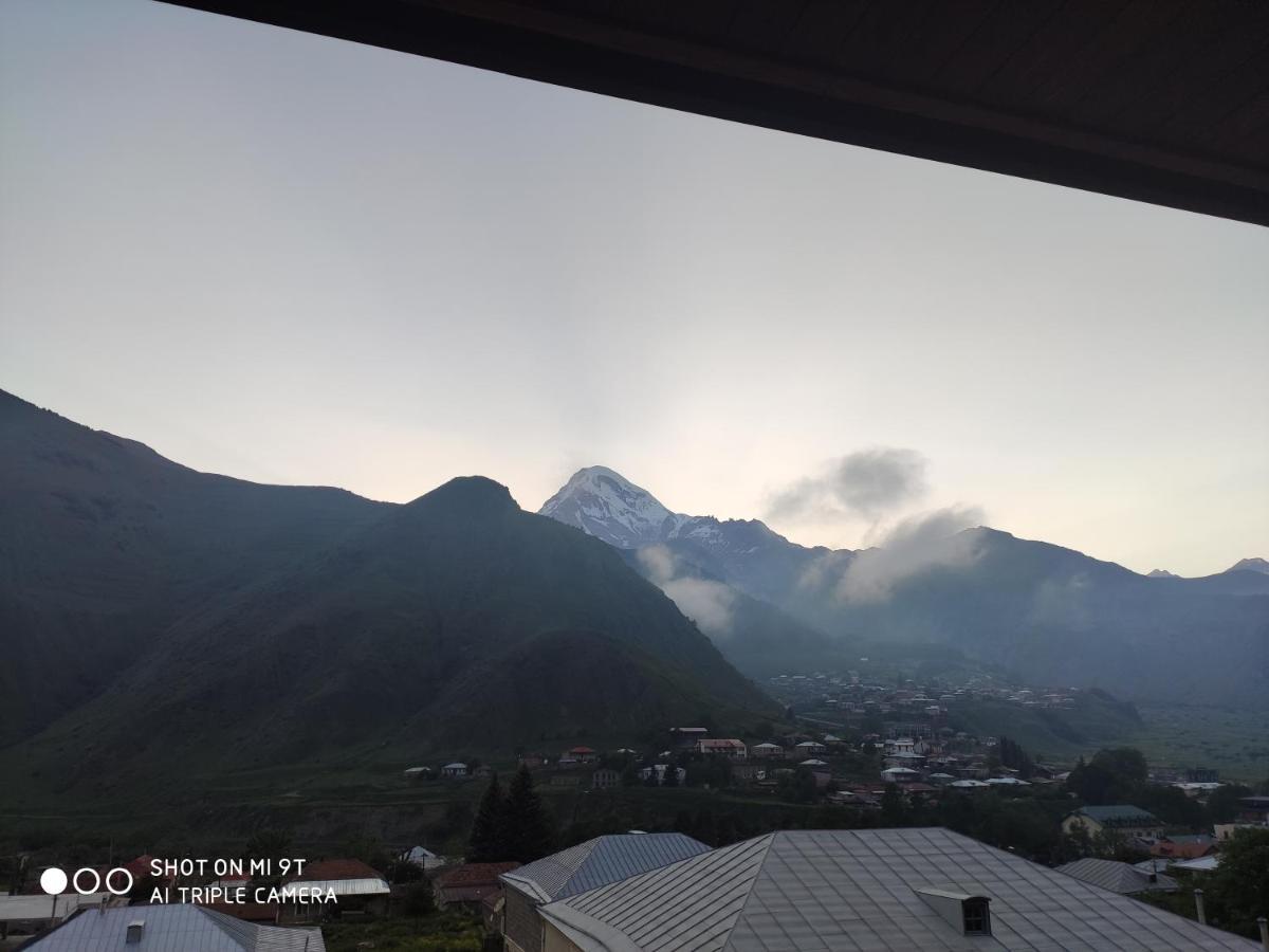 Hotel Sweet Night Kazbegi Kültér fotó