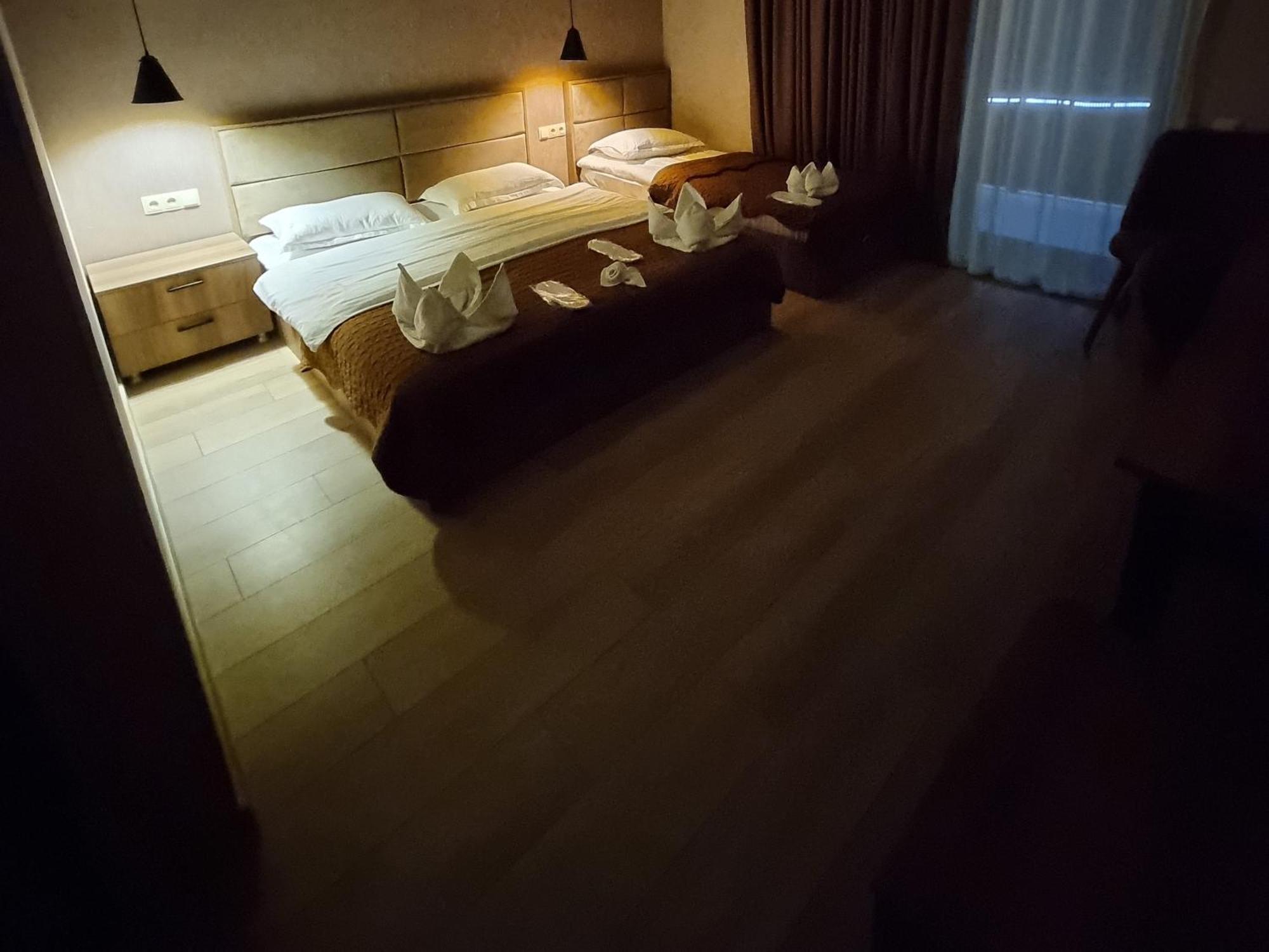 Hotel Sweet Night Kazbegi Szoba fotó