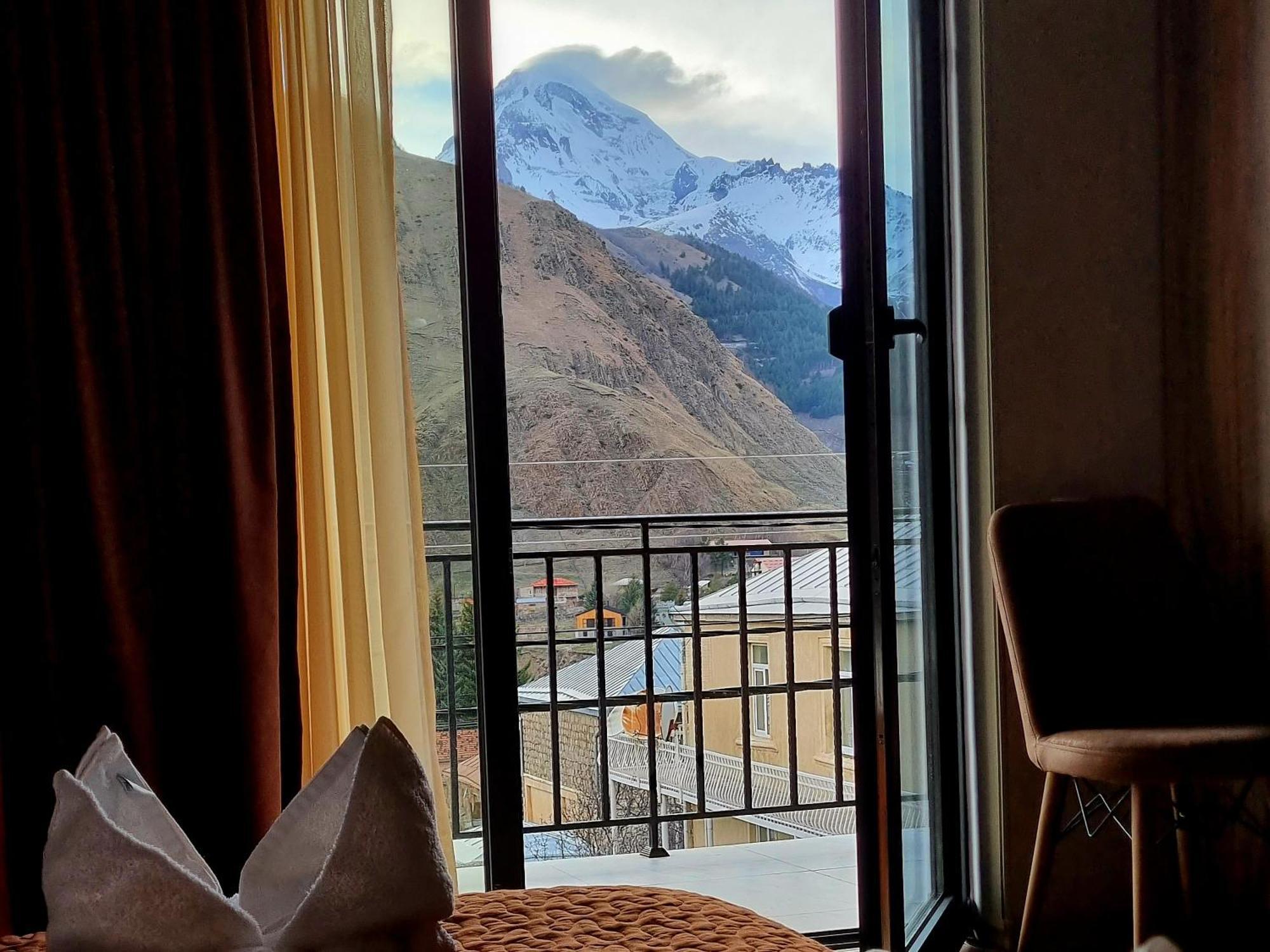 Hotel Sweet Night Kazbegi Szoba fotó