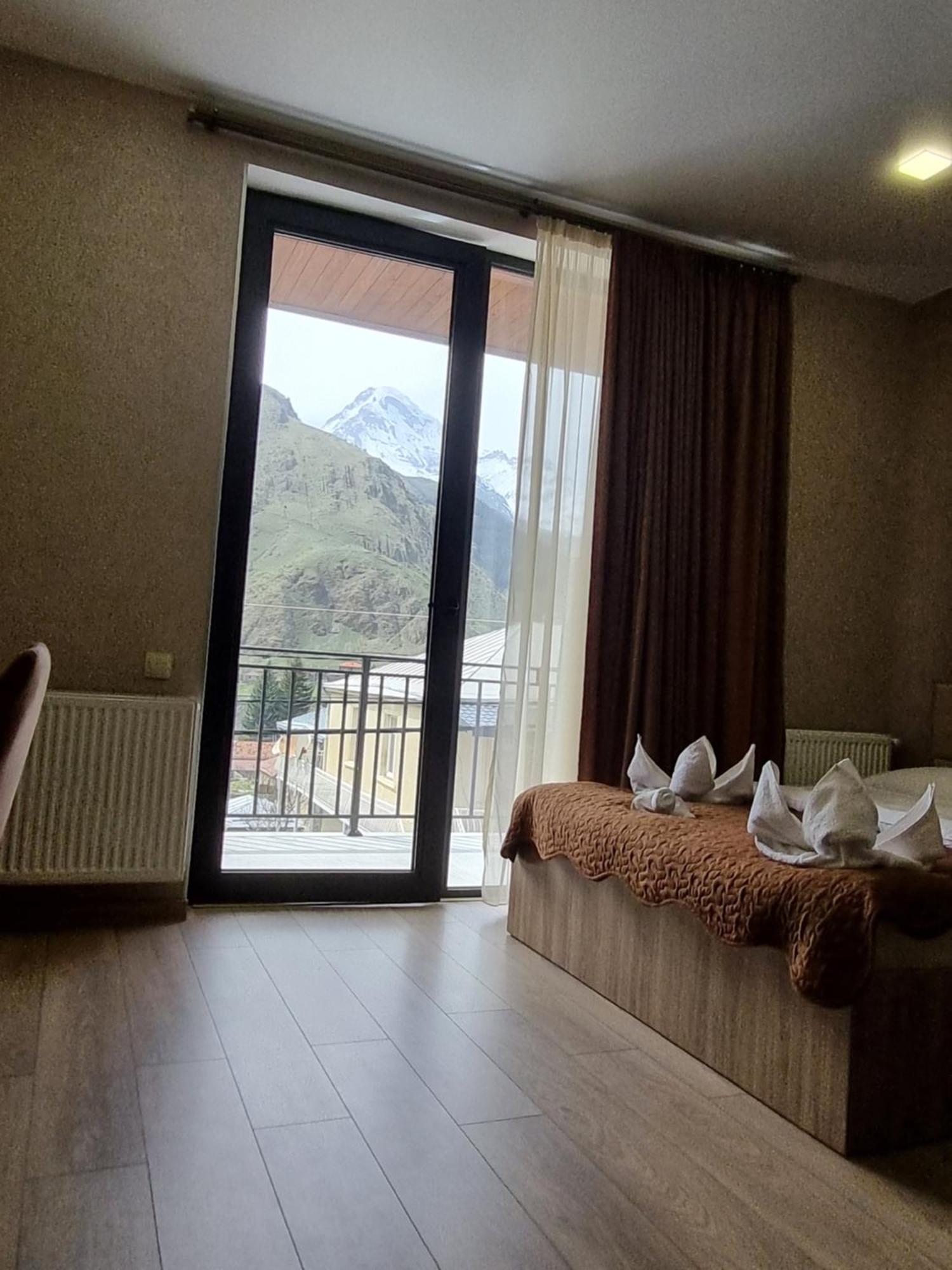 Hotel Sweet Night Kazbegi Szoba fotó